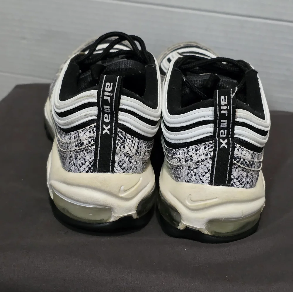 Nike Air Max 97 Snakeskin COCO Snake Black & White Sneakers Womans Sz 8 - Picture 5 of 7